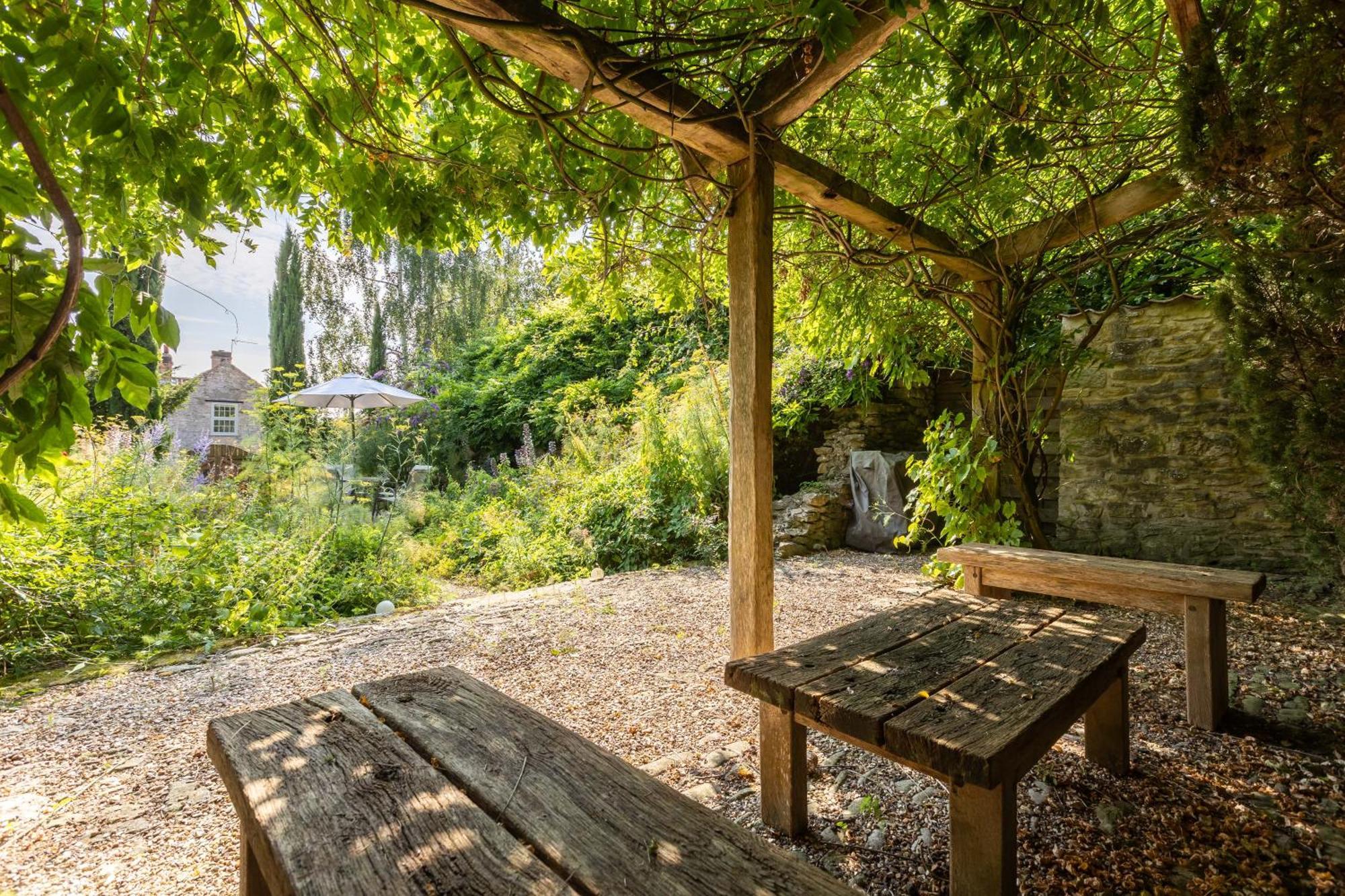 Noelle'S Cottages, The Barn Pickering Extérieur photo